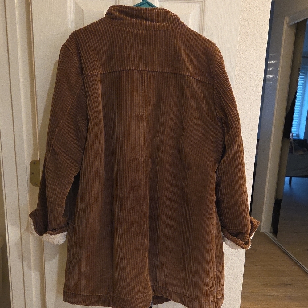 D & CO Cozy Brown Corduroy Fleece Lined Jacket Size Medium - Picture 8 of 17